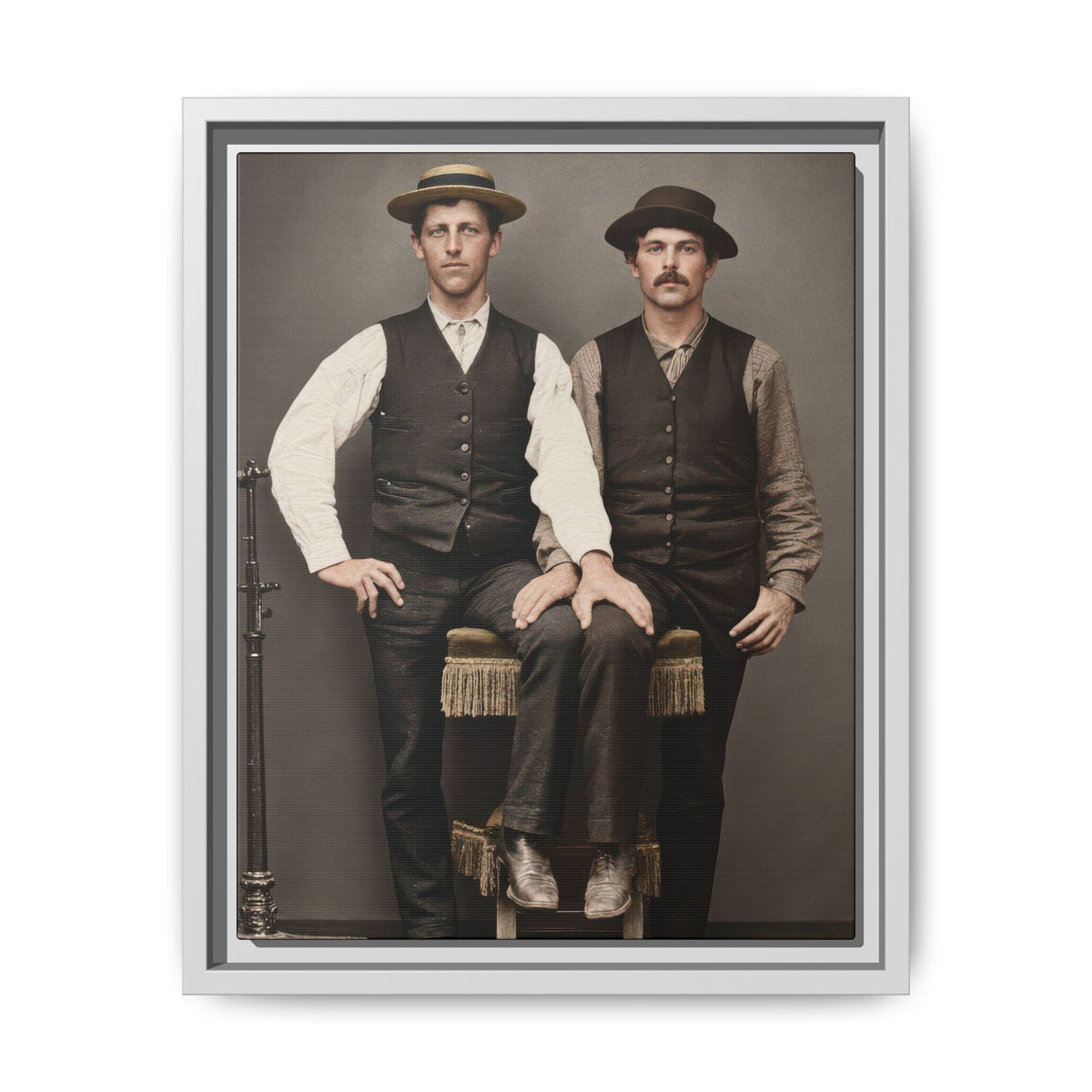 paire 163 | Framed Vintage Photo - Matte Canvas