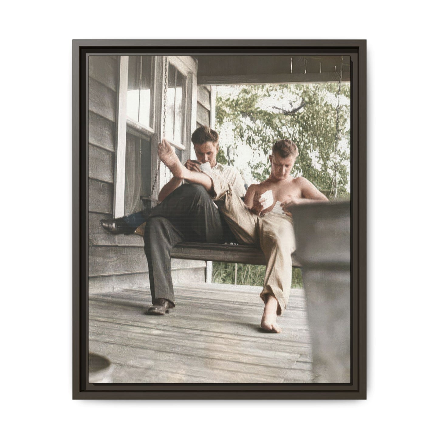 paire 051 | Framed Vintage Photo - Matte Canvas