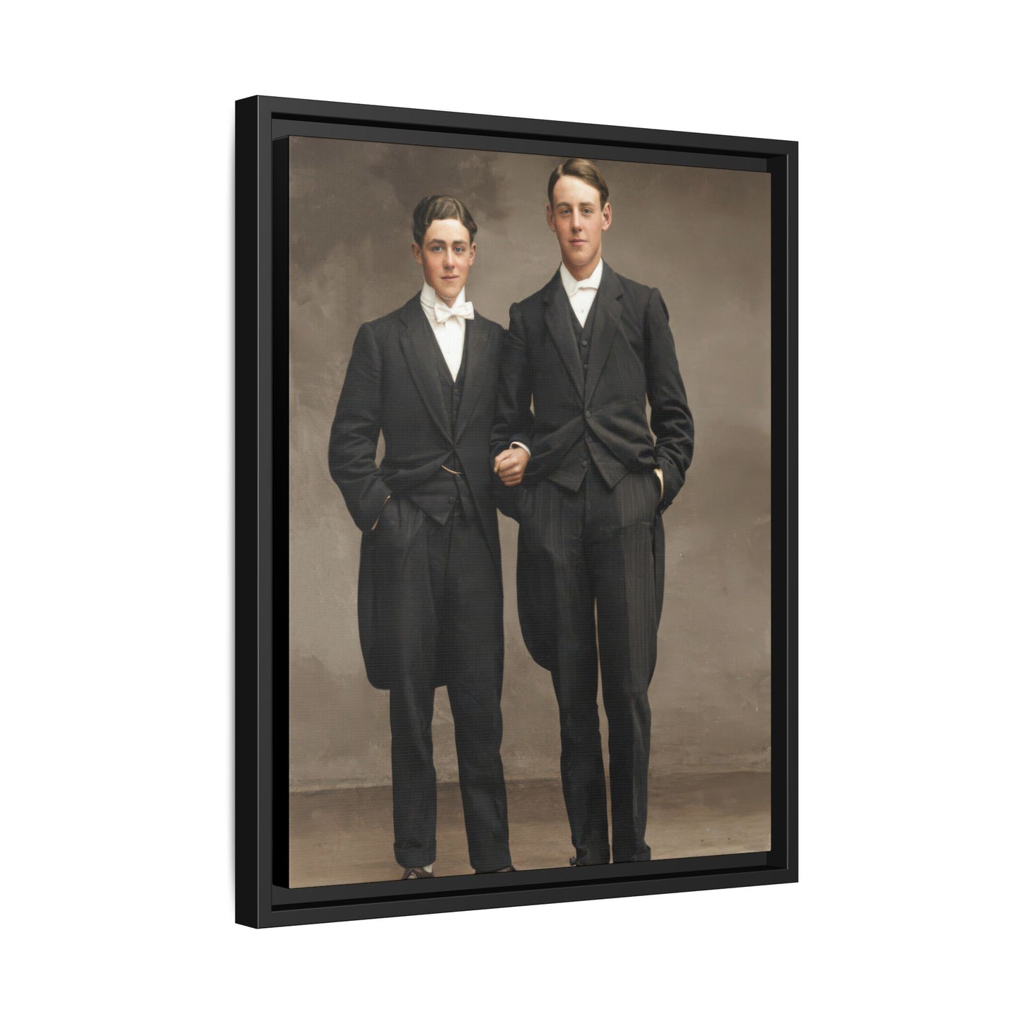 paire 131 | Framed Vintage Photo - Matte Canvas