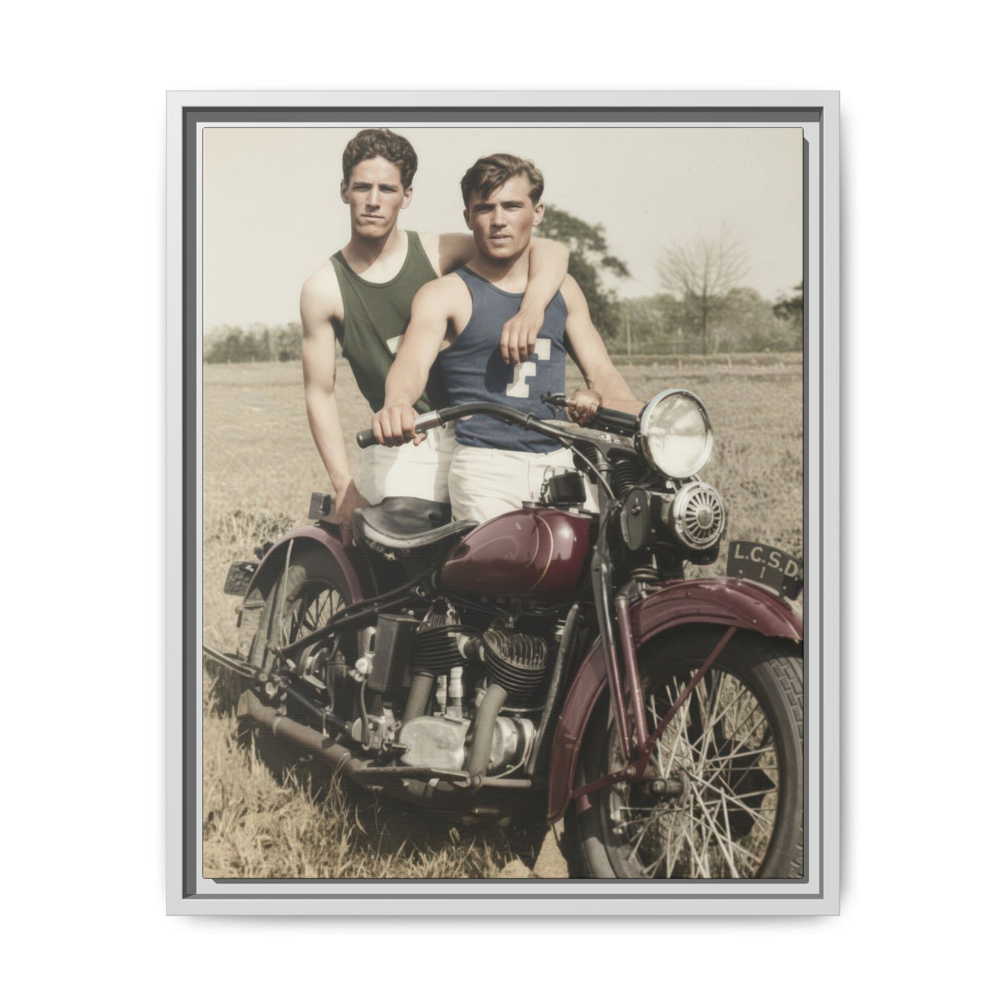 paire 055 | Framed Vintage Photo - Matte Canvas