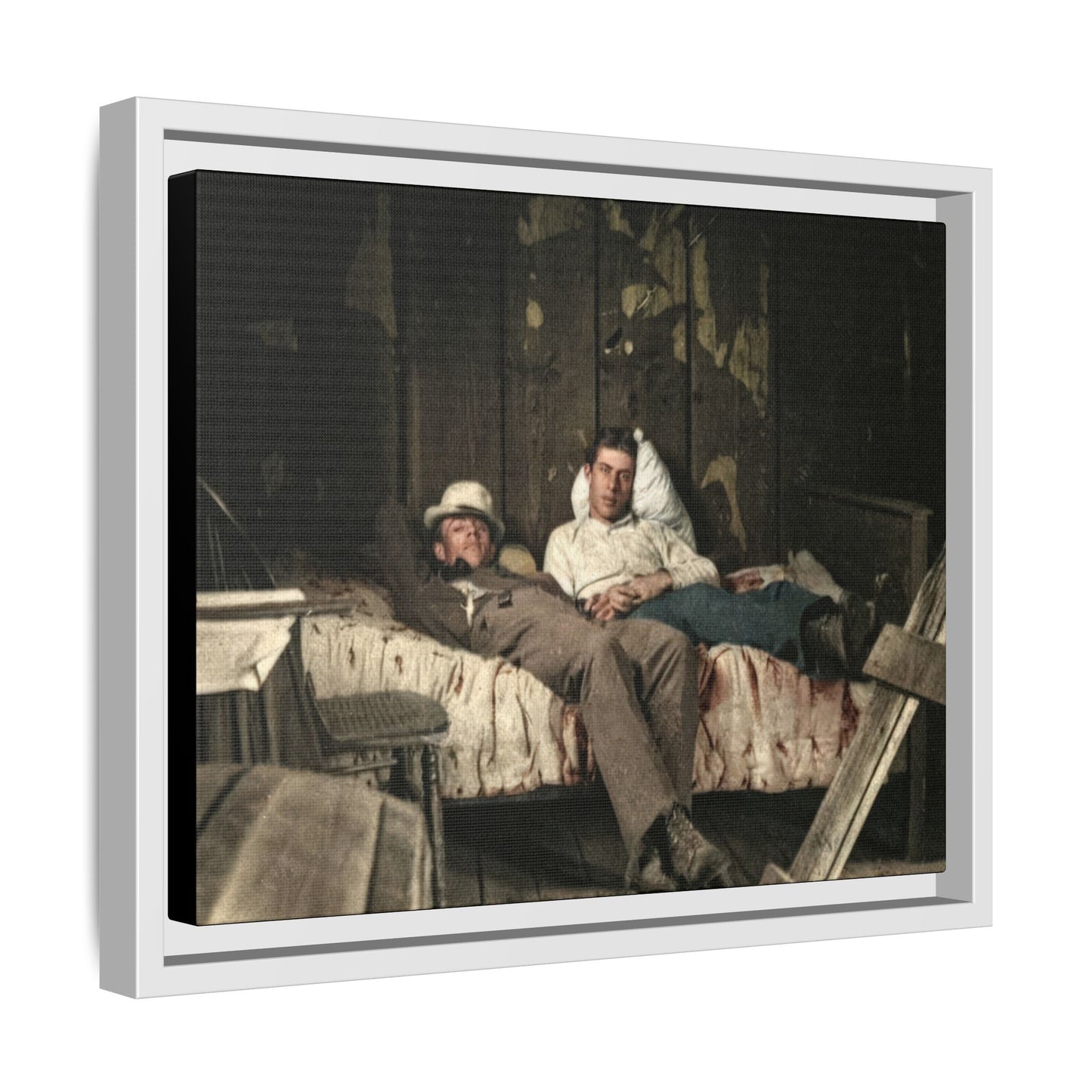 paire 023 | Framed Vintage Photo - Matte Canvas
