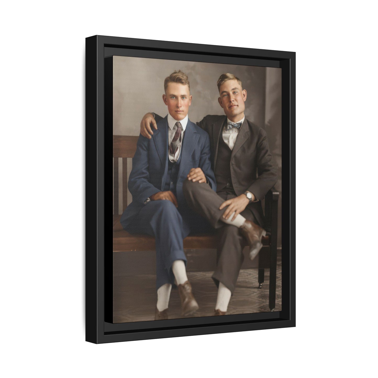paire 128 | Framed Vintage Photo - Matte Canvas