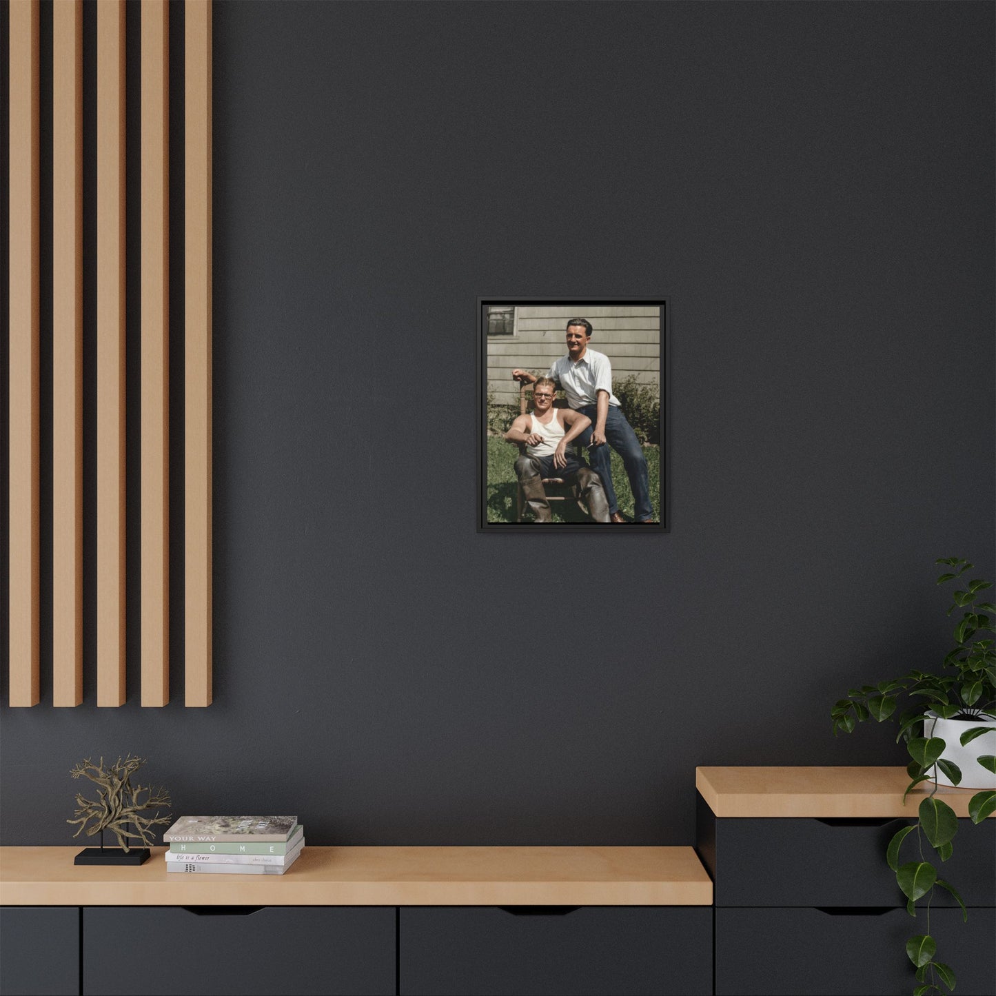 paire 064 | Framed Vintage Photo - Matte Canvas