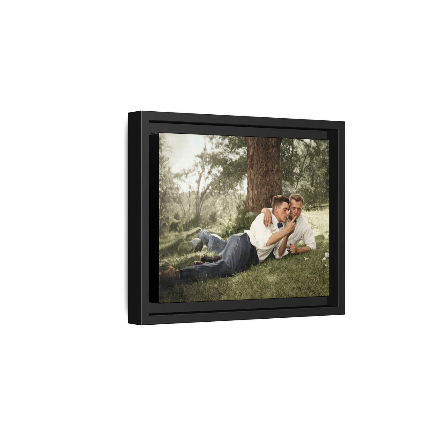 paire 137 | Framed Vintage Photo - Matte Canvas