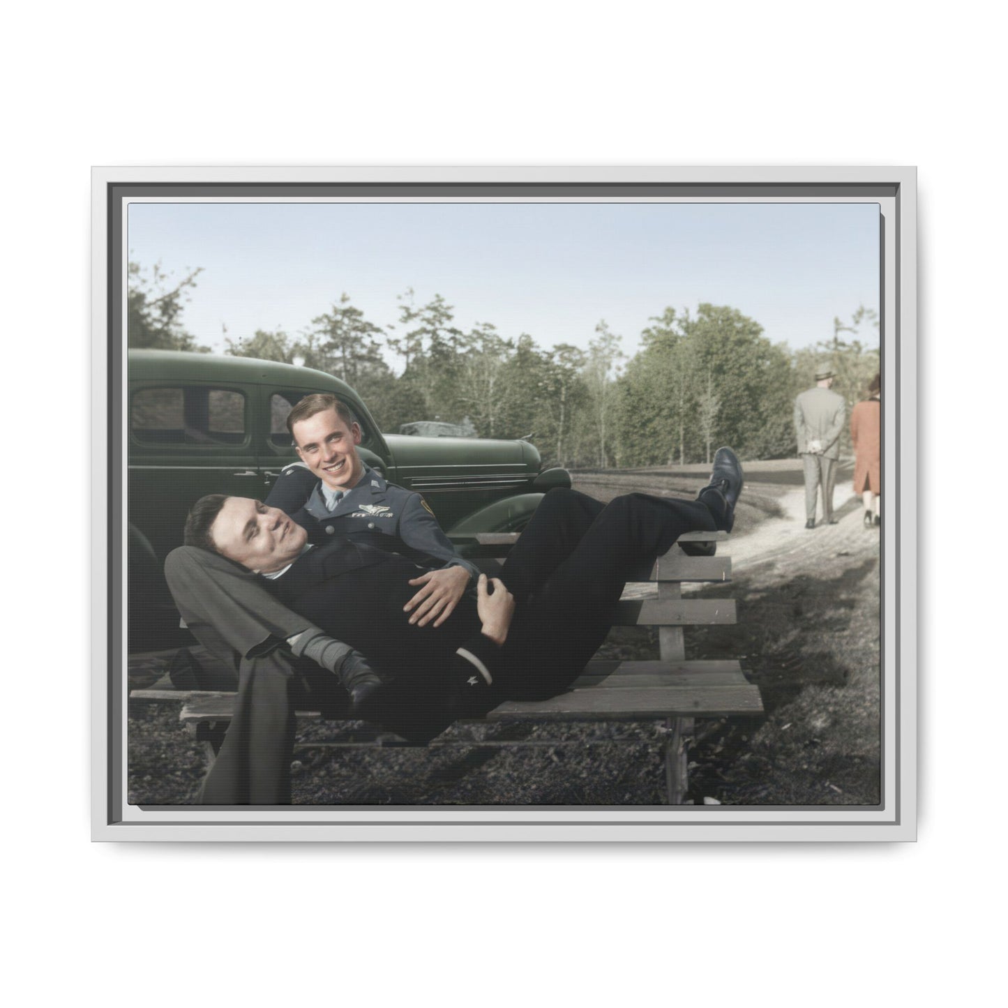 paire 107 | Framed Vintage Photo - Matte Canvas