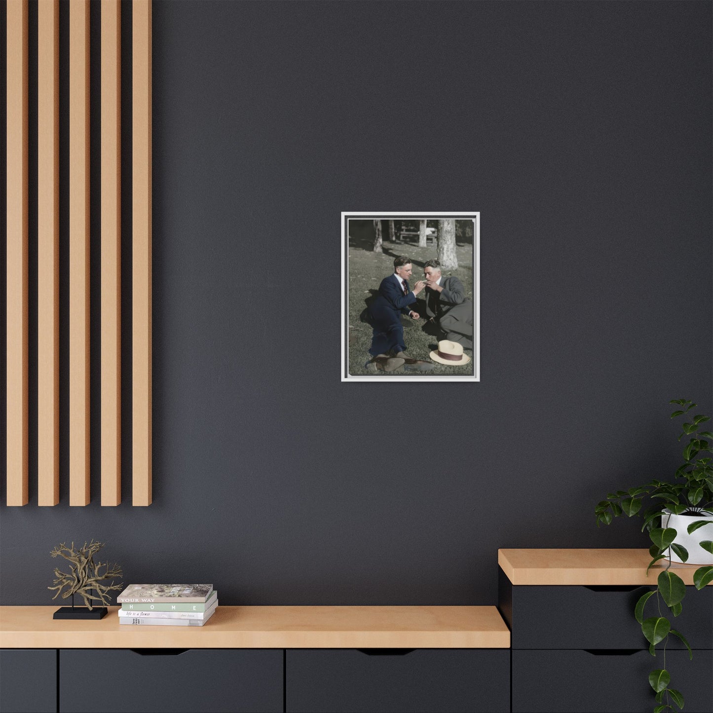 paire 072 | Framed Vintage Photo - Matte Canvas