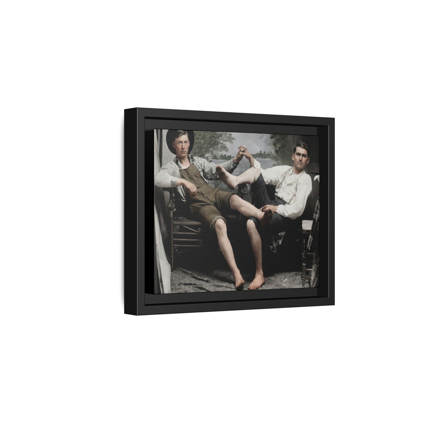 paire 118 | Framed Vintage Photo - Matte Canvas