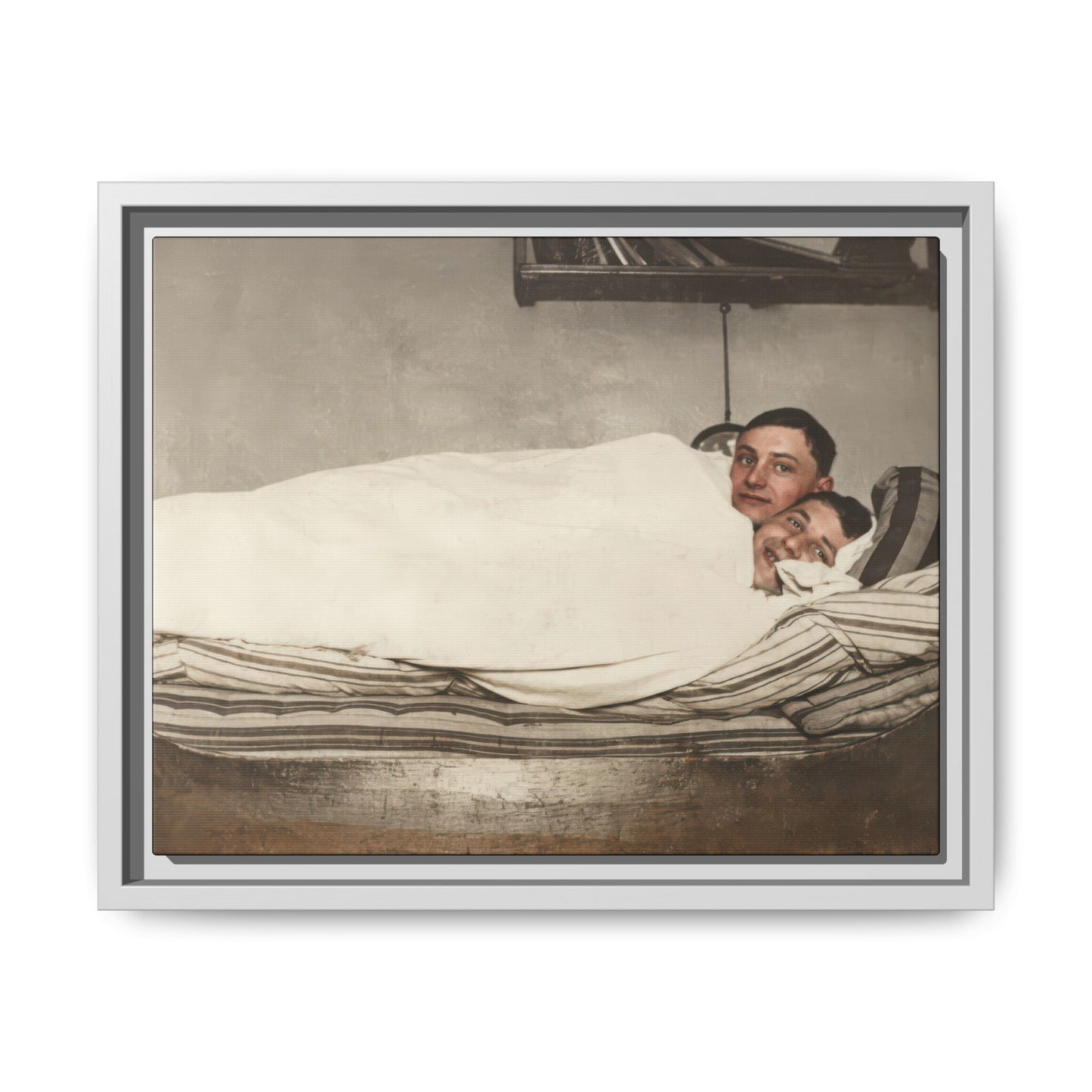 paire 117 | Framed Vintage Photo - Matte Canvas