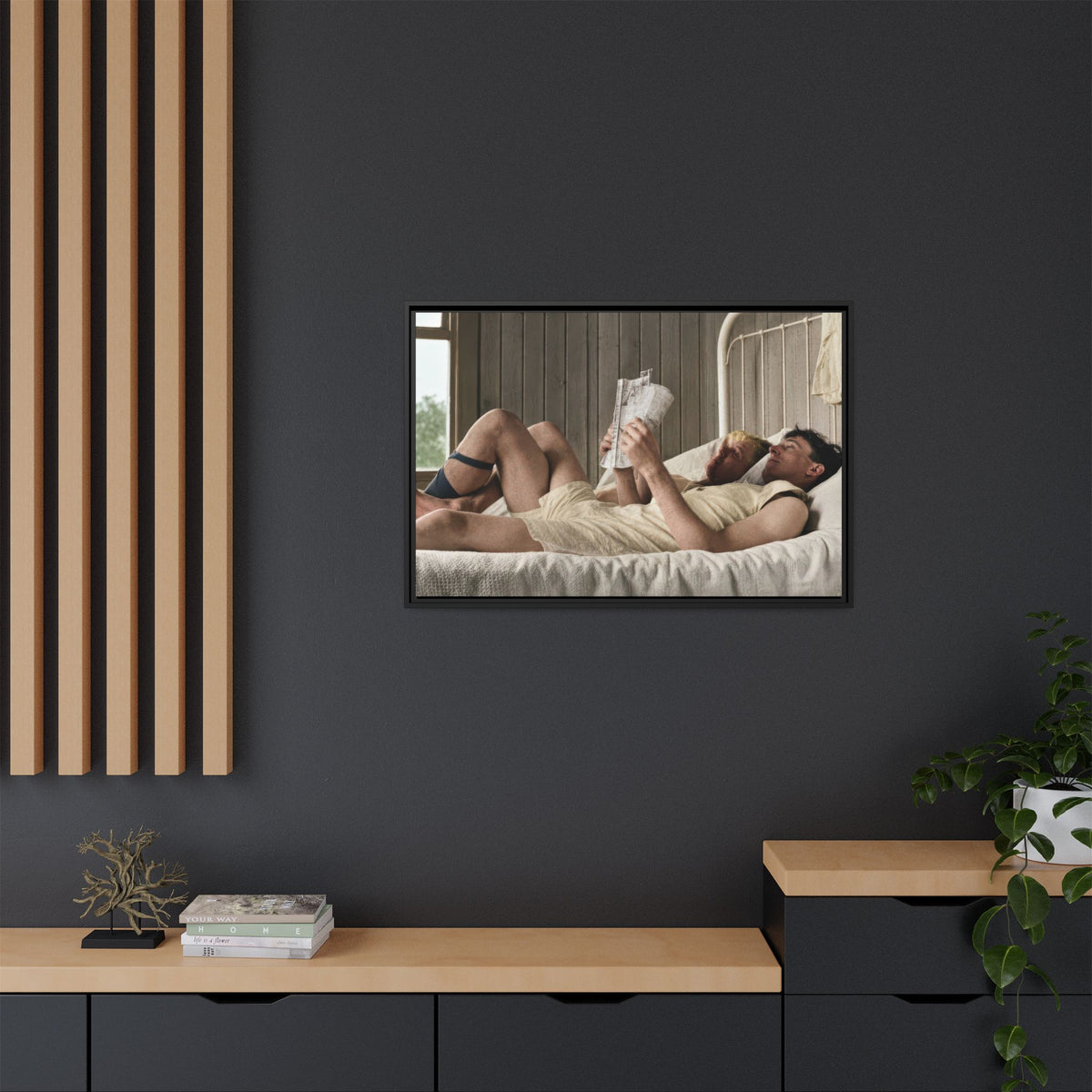 paire 160 | Framed Vintage Photo - Matte Canvas